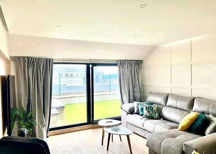 Lucus Skyline & Terrace