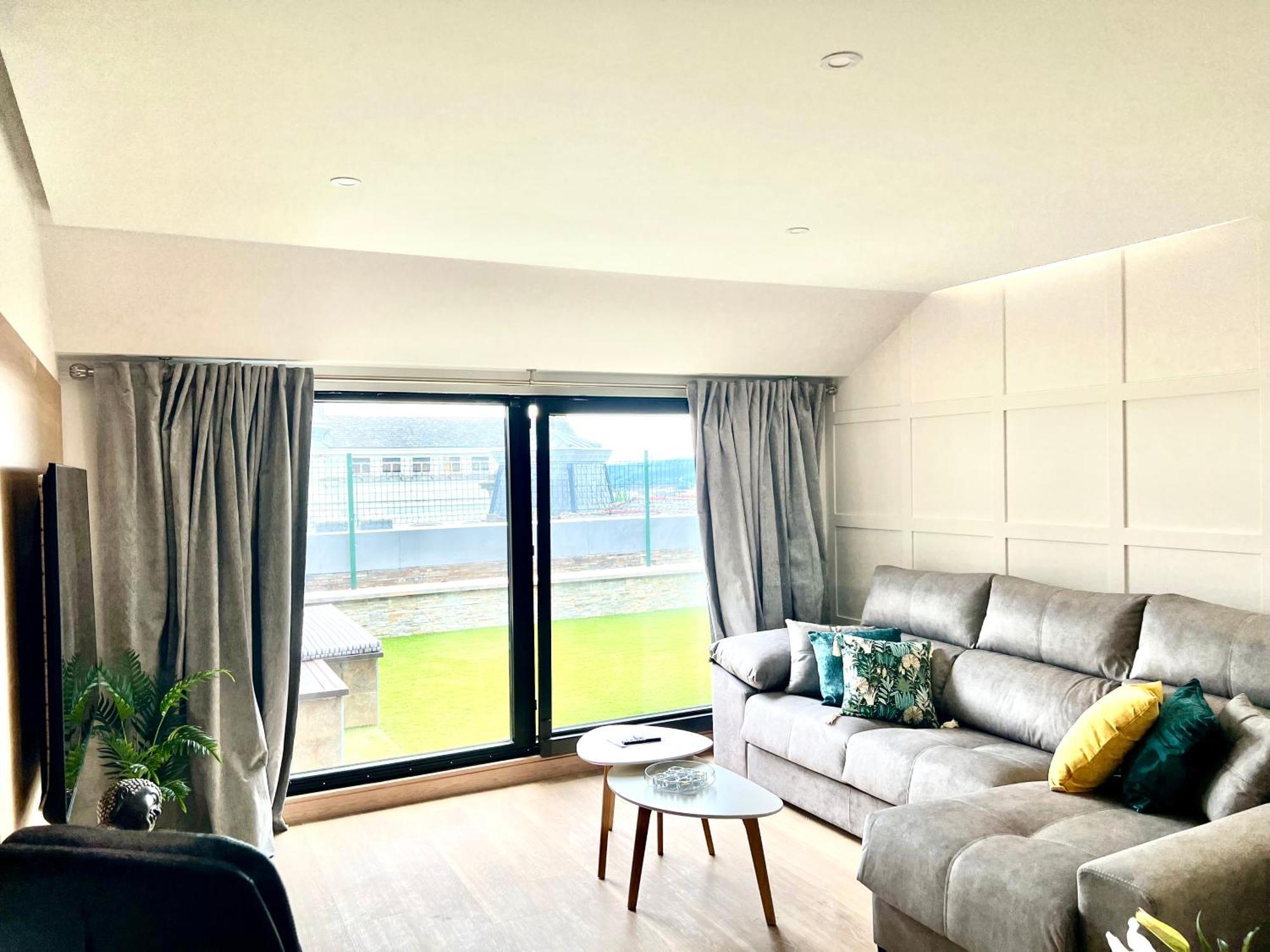 Lucus Skyline & Terrace Lugo