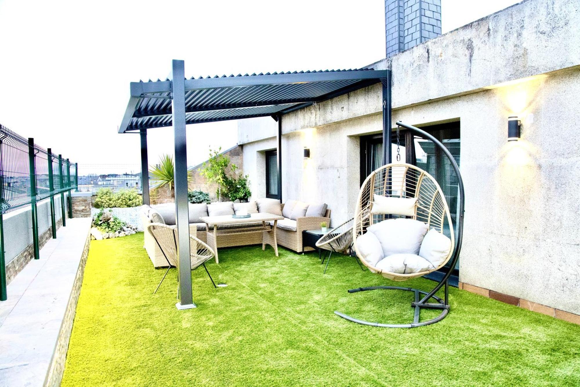 Lucus Skyline & Terrace Lugo